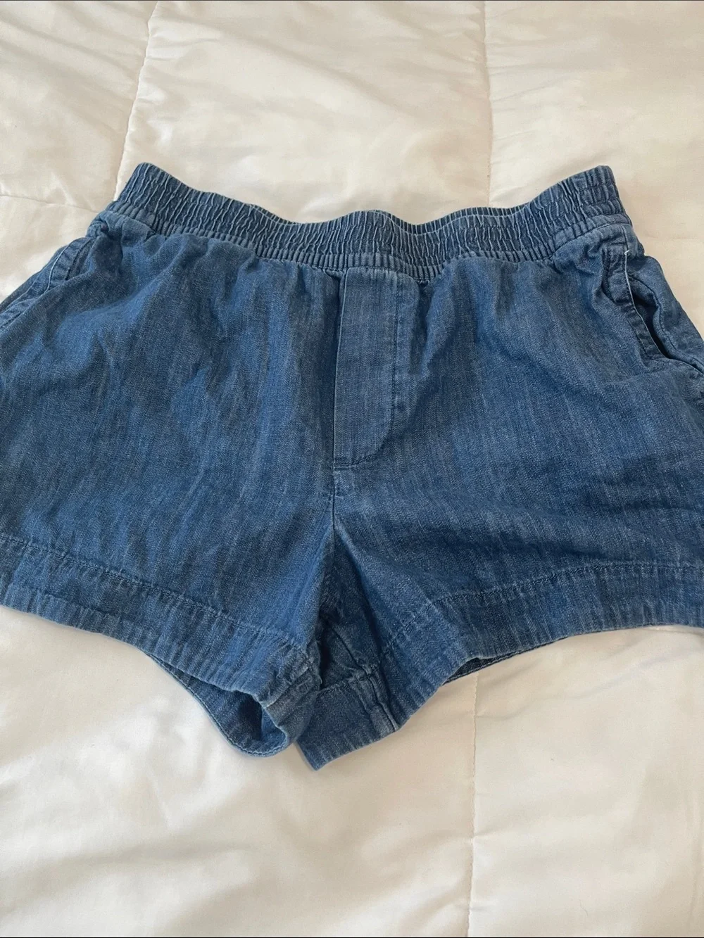 Women's Elastic-Waist Denim Jean Shorts — Blue